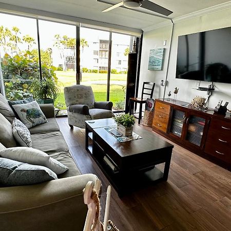 Excellent Beach Front Community, Golf Course, Tennis, Sunny Weather Year Round! 포르 피어스 외부 사진