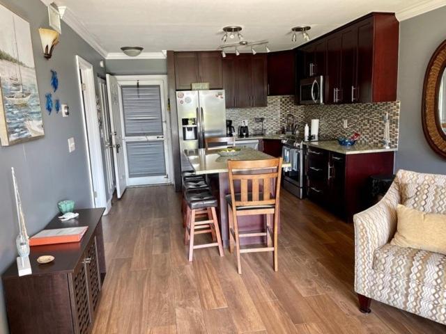 Excellent Beach Front Community, Golf Course, Tennis, Sunny Weather Year Round! 포르 피어스 외부 사진